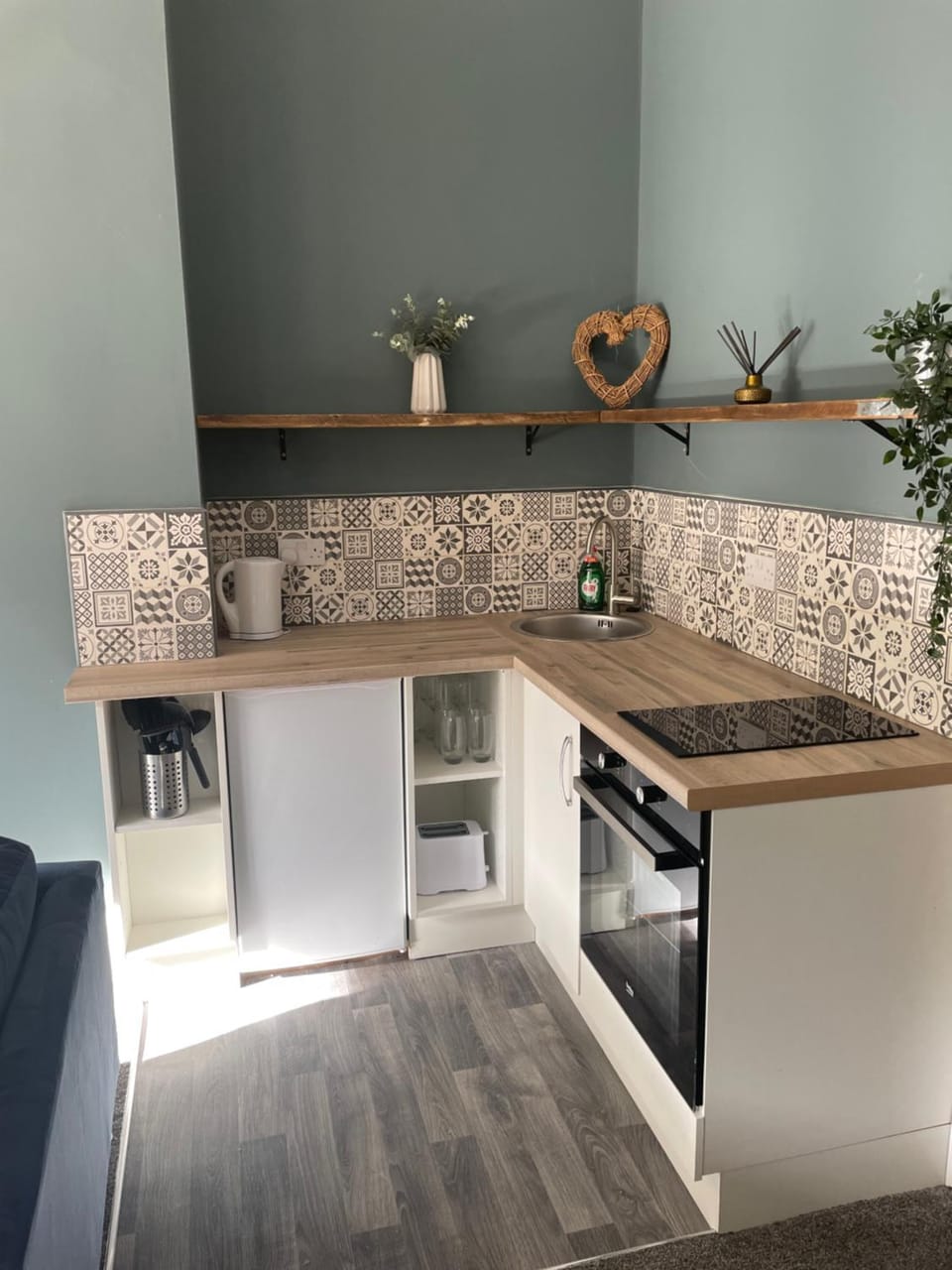 Coffee/tea facilities, Kitchen or kitchenette