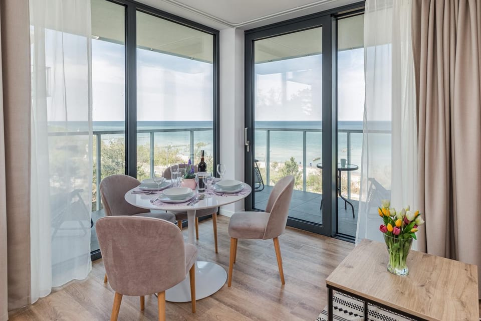 Dining area, Sea view