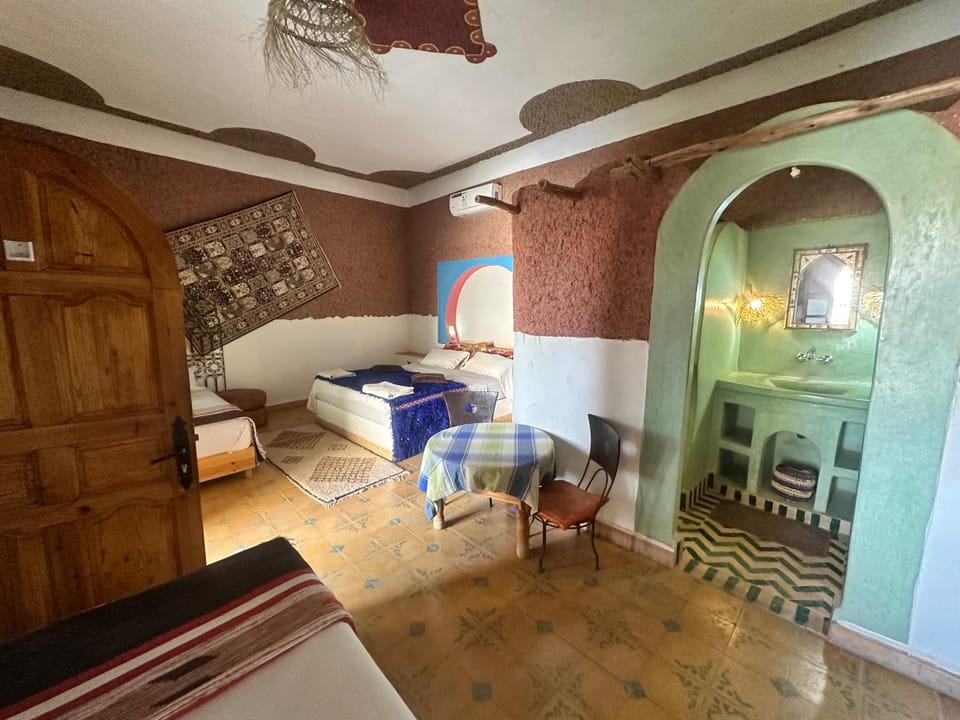 Kasbah Azalay Merzouga takojt Luxury tent in Morocco