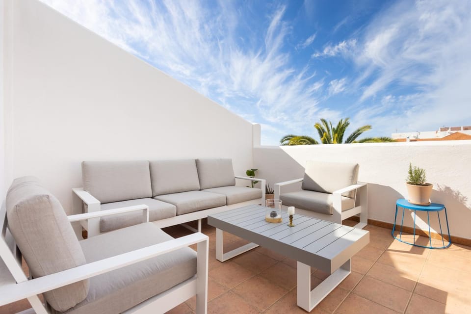 Balcony/Terrace, Living room, Seating area