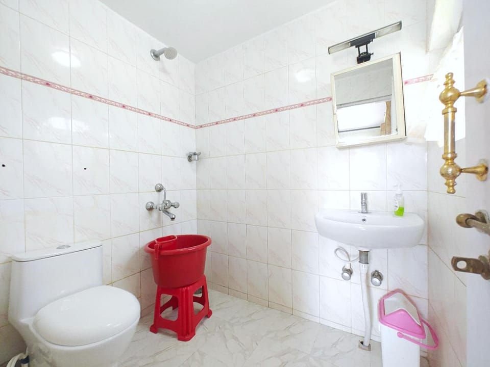 Toilet, Bathroom