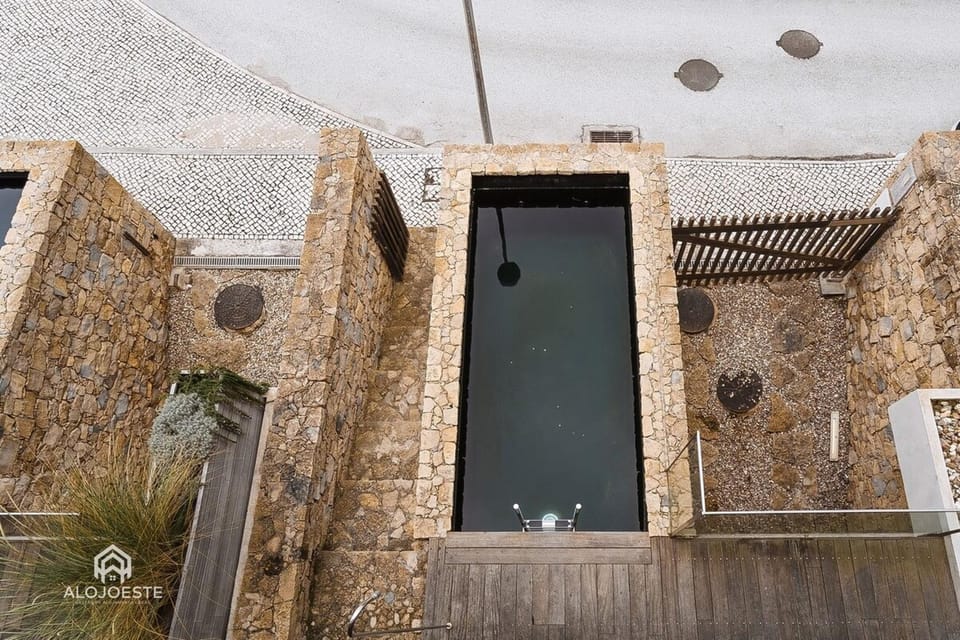 Quaint & Chic Seaside Villa Villa in Lisbon District