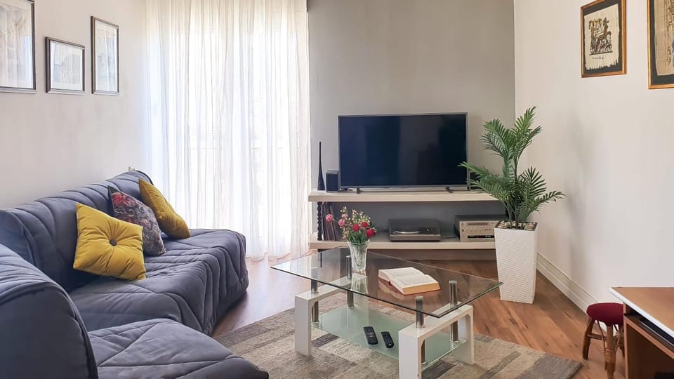 Communal lounge/ TV room, TV and multimedia