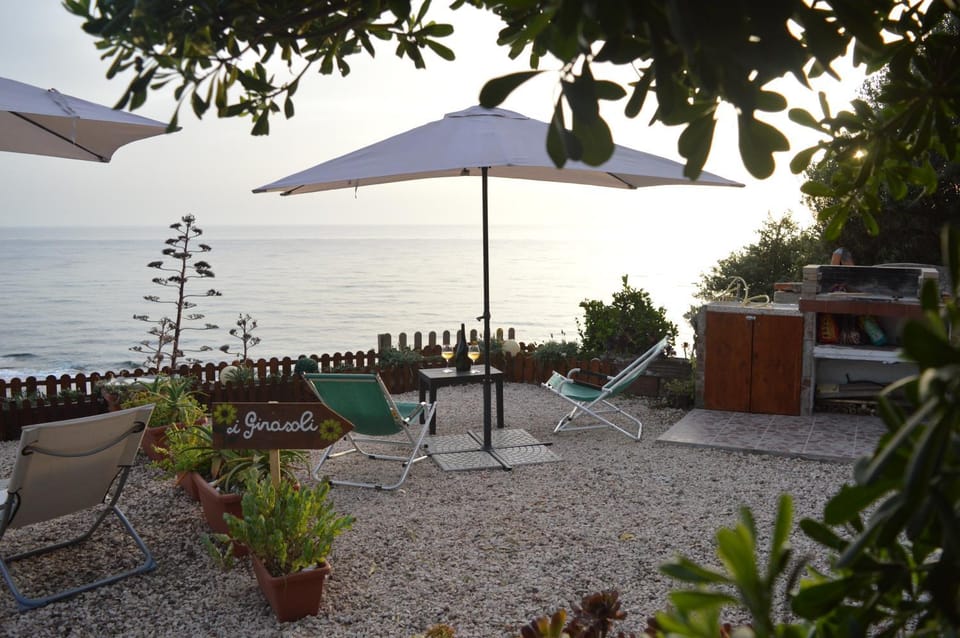 BBQ facilities, Garden, Garden view, Sea view