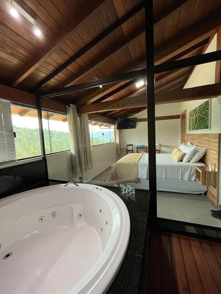Pousada Mar Mineiro Macacos Hotel in State of Minas Gerais, Brazil