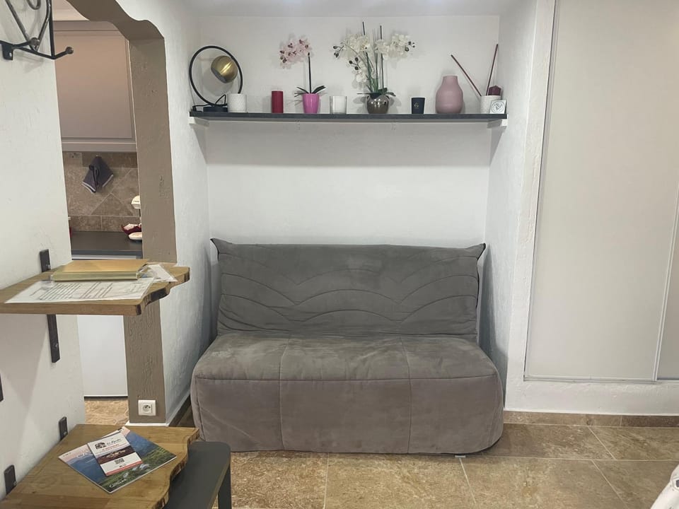 Appartement au calme et belle terrasse Apartment in Provence-Alpes-Côte d'Azur