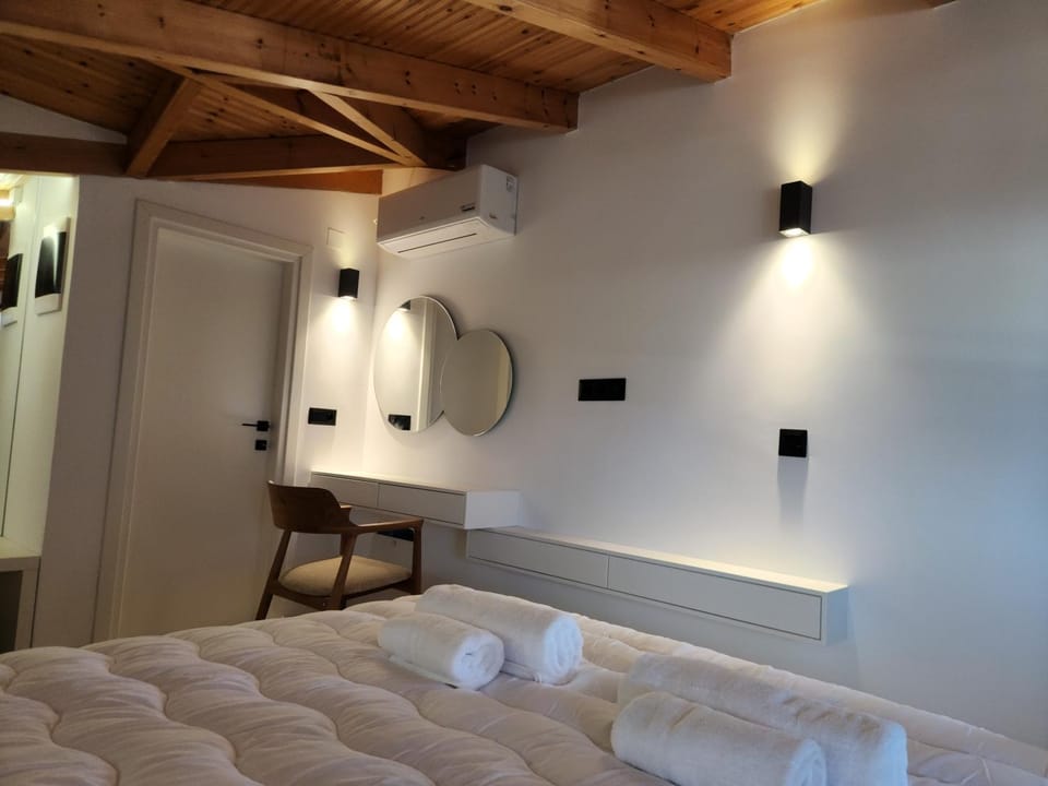 Miranda Haus Apartment hotel in Corfu, Greece