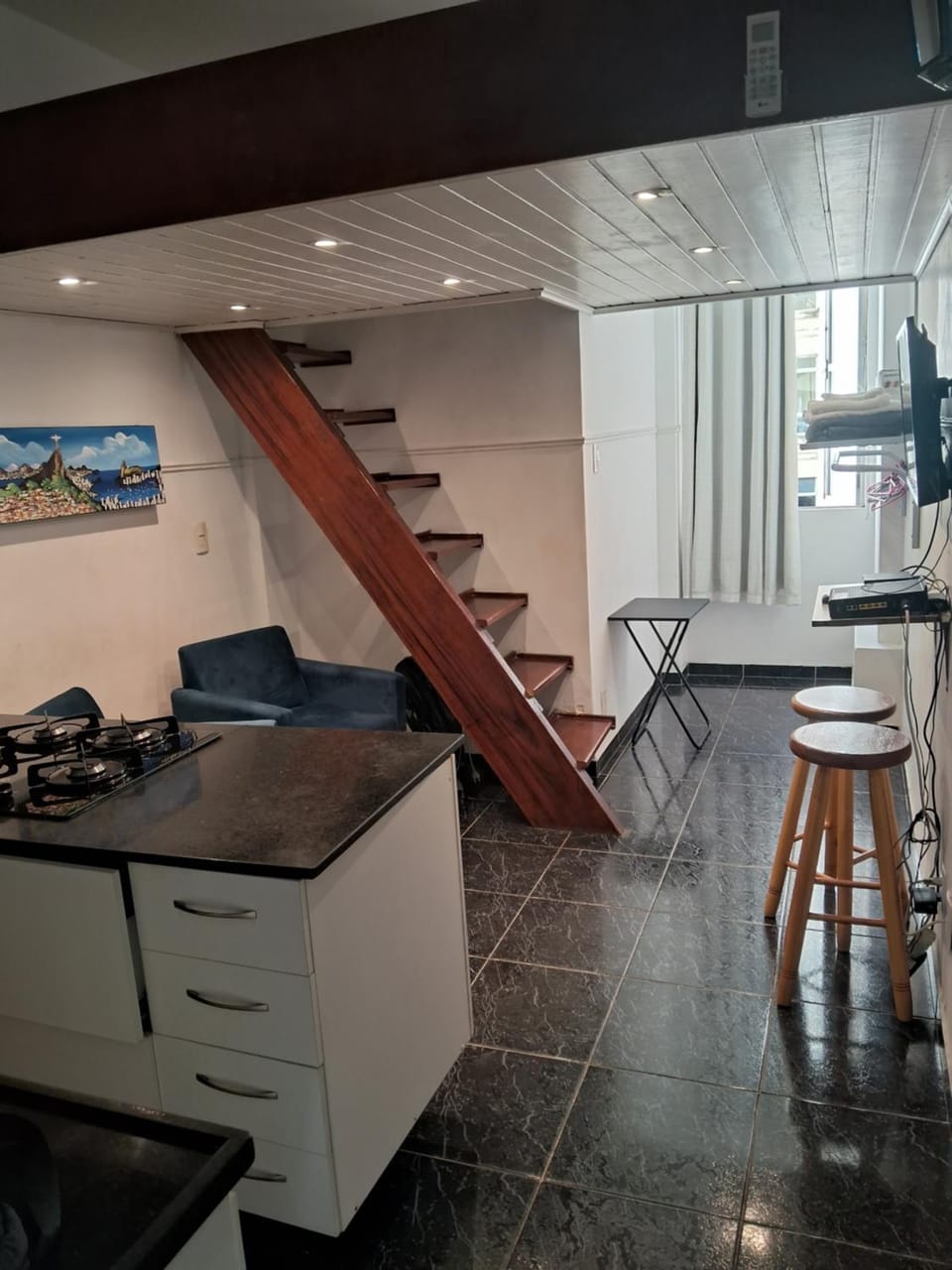 TV and multimedia, Kitchen or kitchenette, Living room, Dining area