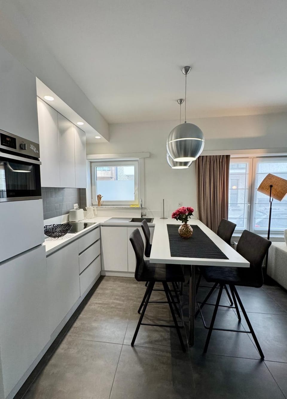 Kitchen or kitchenette, Dining area, dishwasher, oven, stove