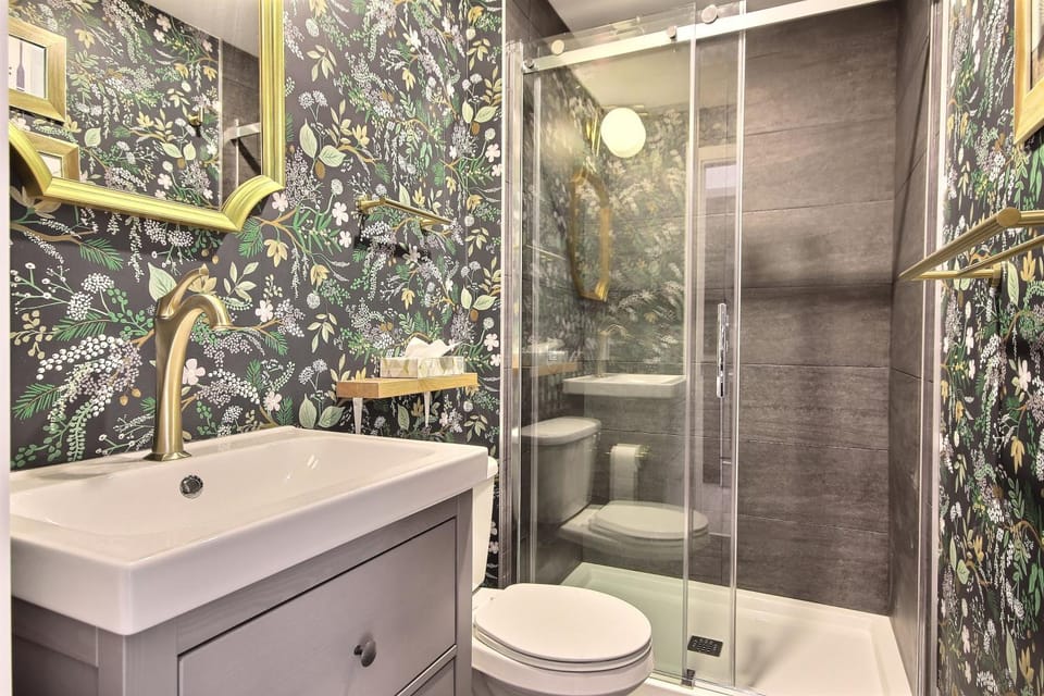 Toilet, Bathroom