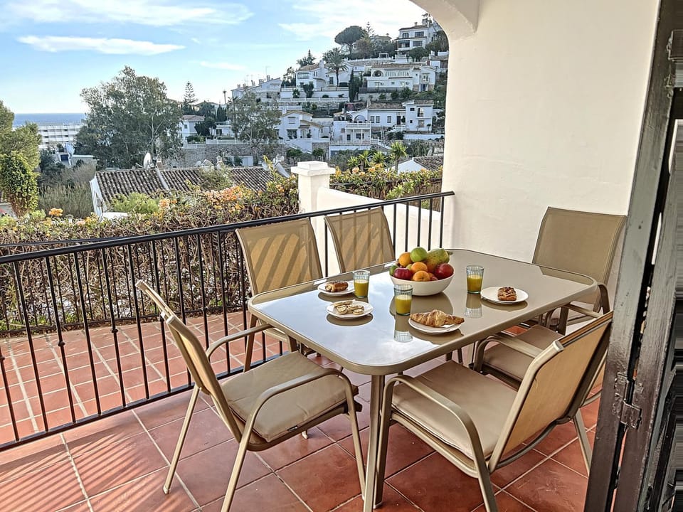 View (from property/room), Balcony/Terrace
