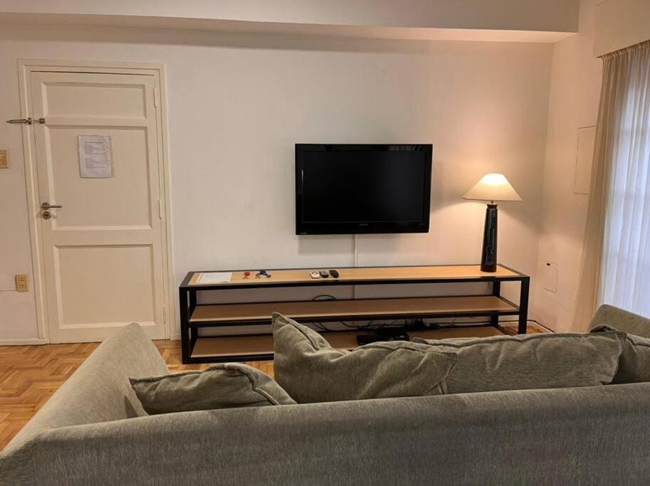 HERMOSO DEPARTAMENTO EN EDIFICIO MENDOZA CENTRO Apartment in Mendoza