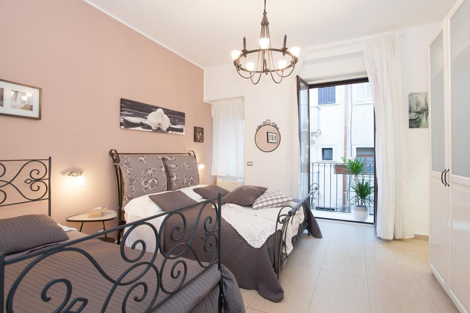 Bed, Balcony/Terrace, Photo of the whole room