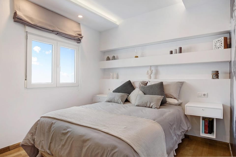 Living room, Bedroom