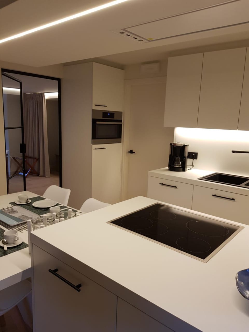 BBQ facilities, Food and drinks, Cycling, Quiet street view, dishwasher, kitchen