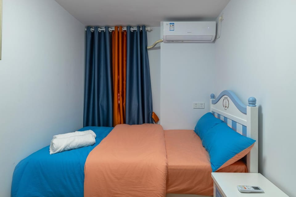 Vanke Apartment Guangzhou South Railway Station Vanke Expo Expo Expo Olympic Park yueshidai square Changlong happy world Apartment in Guangzhou