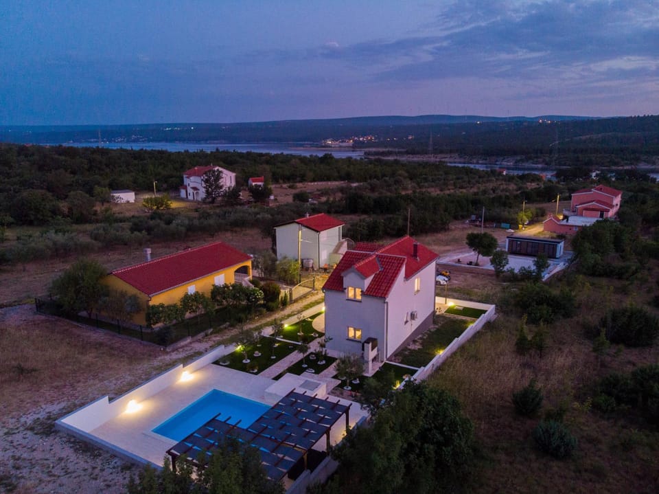 Holiday home with swimming pool Villa Camellia Villa in Zadar County