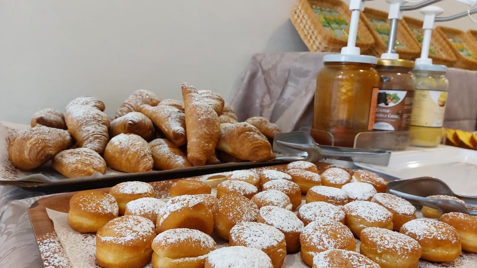 Food, Breakfast, Buffet breakfast