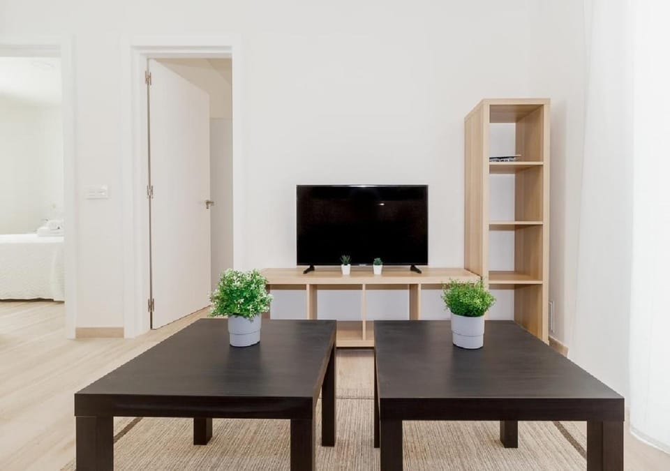 Communal lounge/ TV room, Living room, Seating area