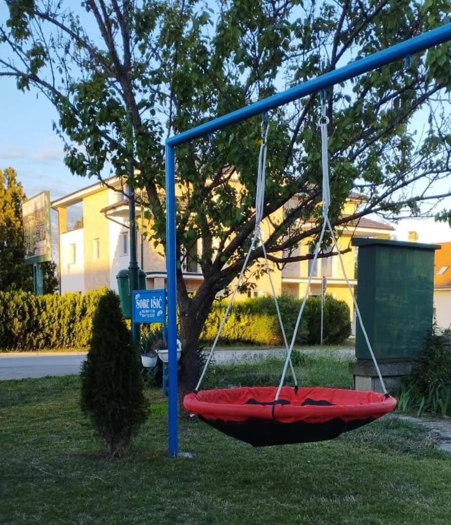 Sobe Išić Apartment in Vojvodina