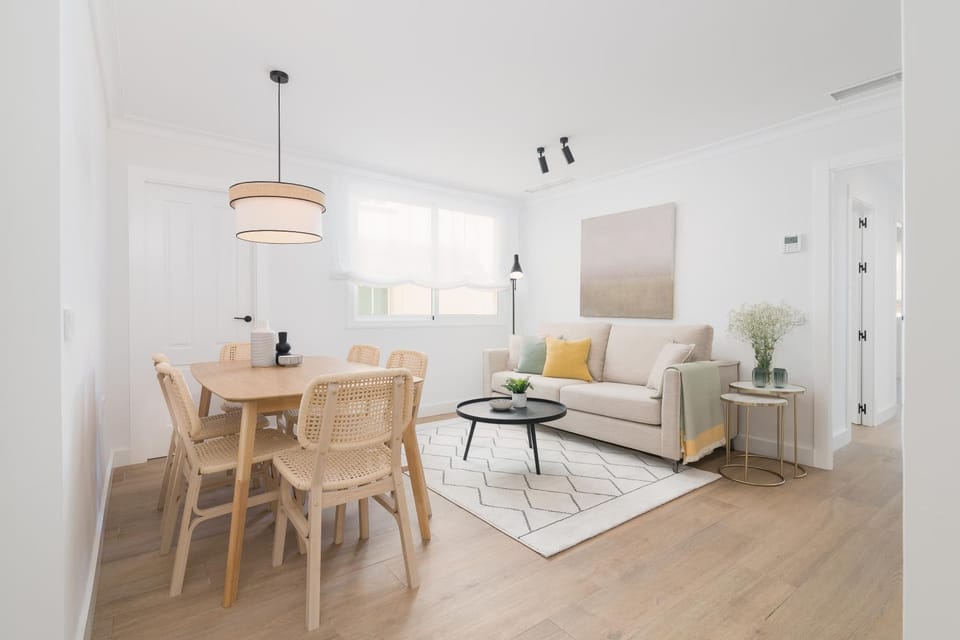 Living room, Seating area, Dining area