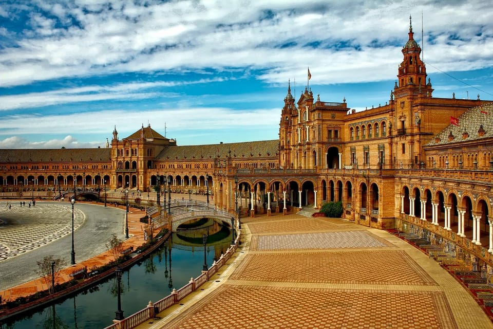 Plaza de España. Dreams Apartment in Seville