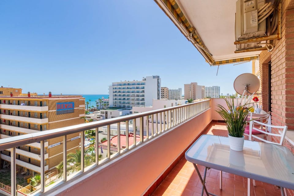 View (from property/room), City view