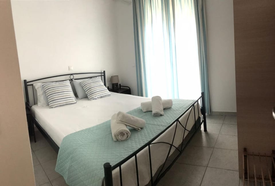 Retreat Apartments in Drosia - Apartment for 3 Apartment in Zakynthos, Greece