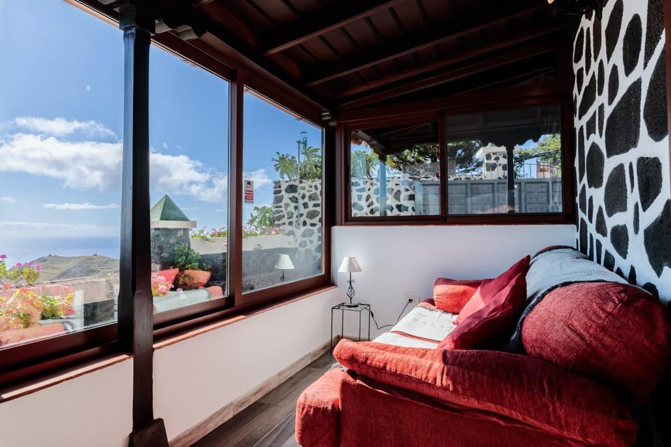 Living room, Sea view
