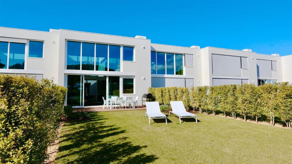 Property building, Garden
