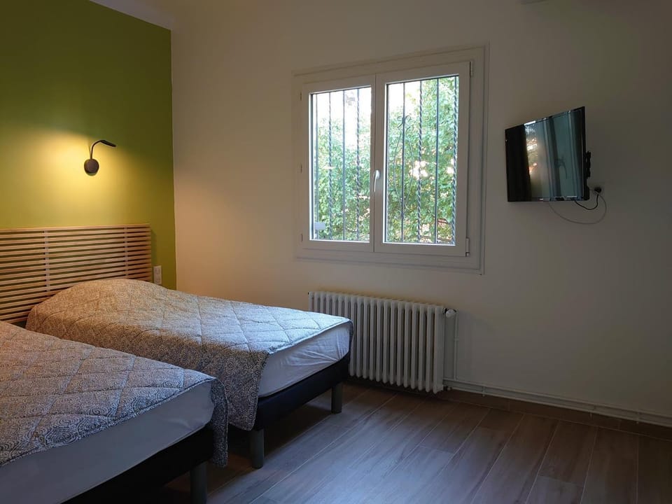 TV and multimedia, Bedroom