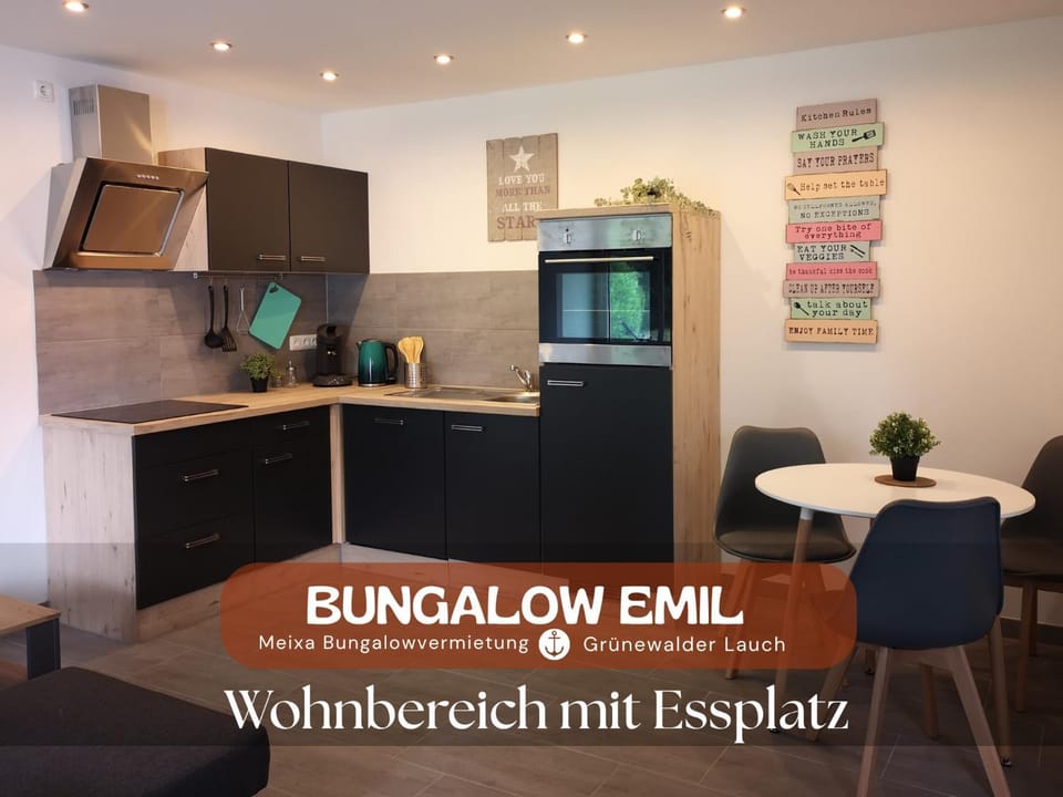 Dining area, kitchen