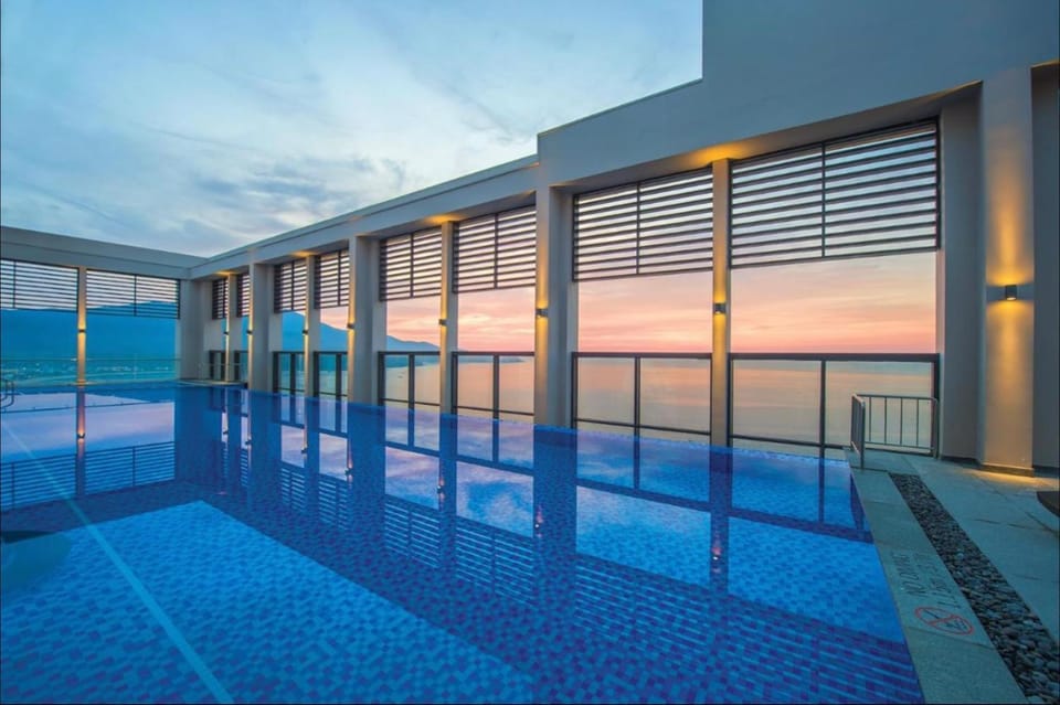 Sea view, Swimming pool