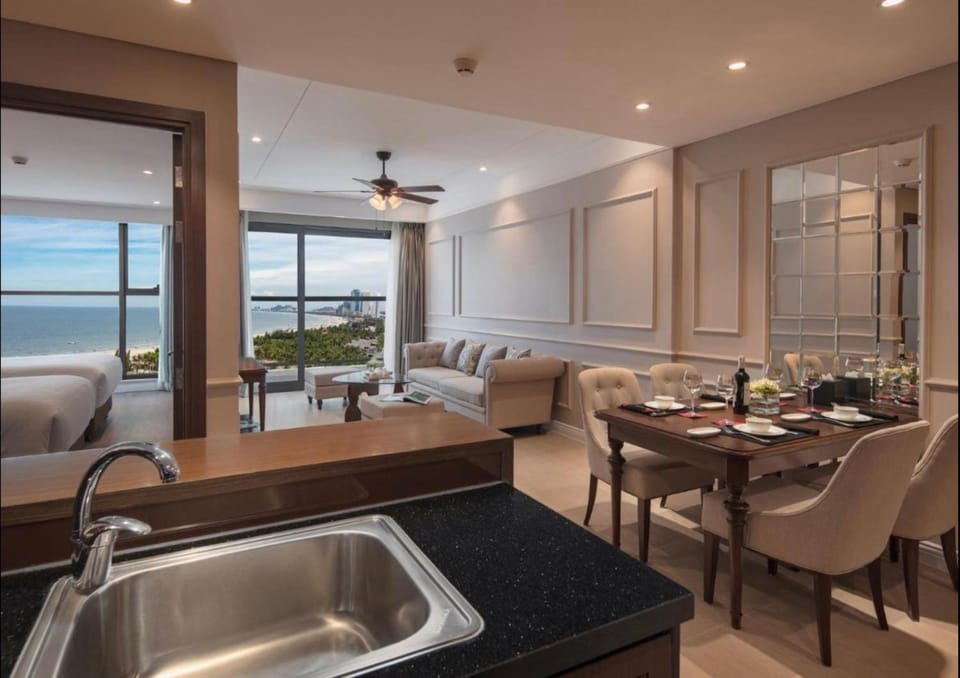 Natural landscape, Living room, Dining area