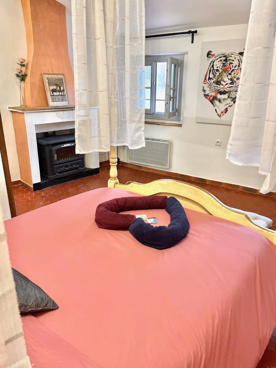 Appartement de charme au cœur de Grasse Apartment in Grasse