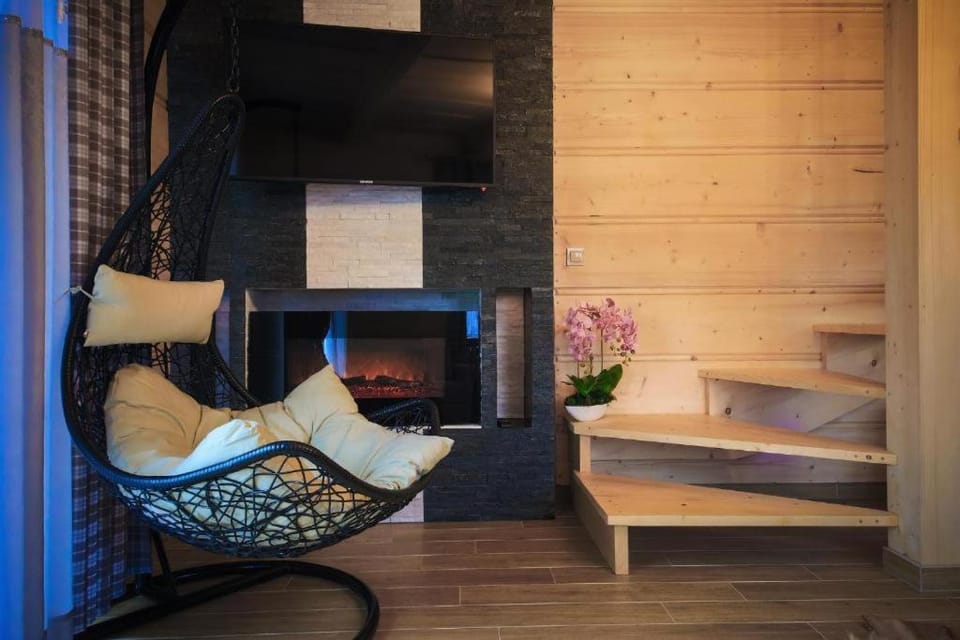 Living room, Seating area, flat iron