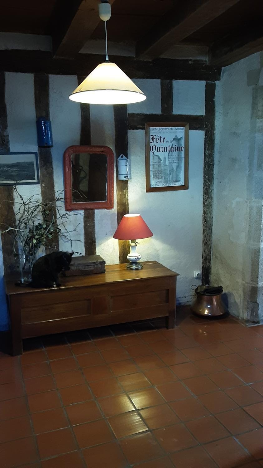 chambre d hôte "Sous le clocher" Apartment in Nouvelle-Aquitaine