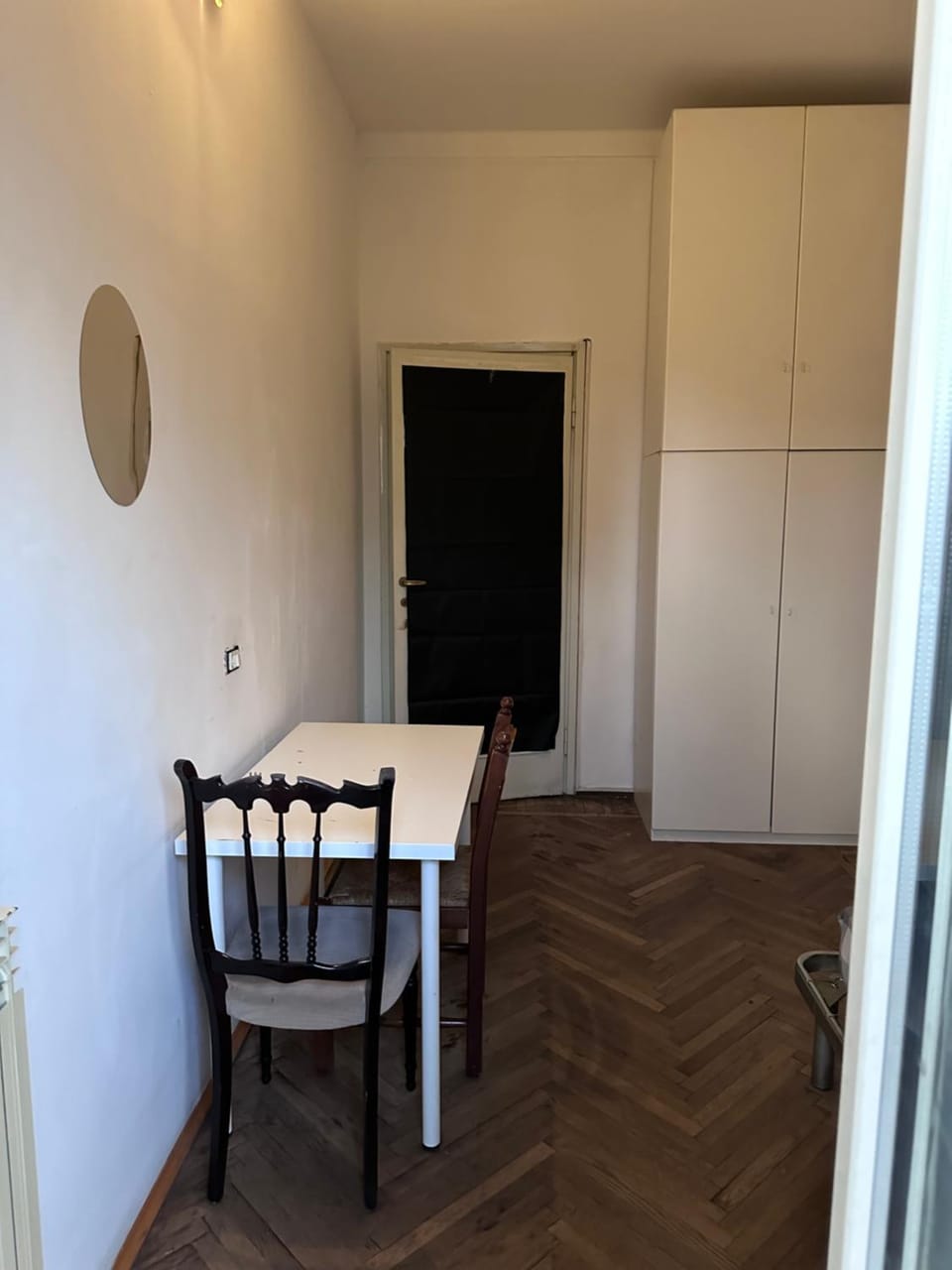 Communal lounge/ TV room, Balcony/Terrace, Decorative detail, Evening entertainment, Bedroom, Communal kitchen, Entertainment, Public Bath, locker, microwave, wardrobe