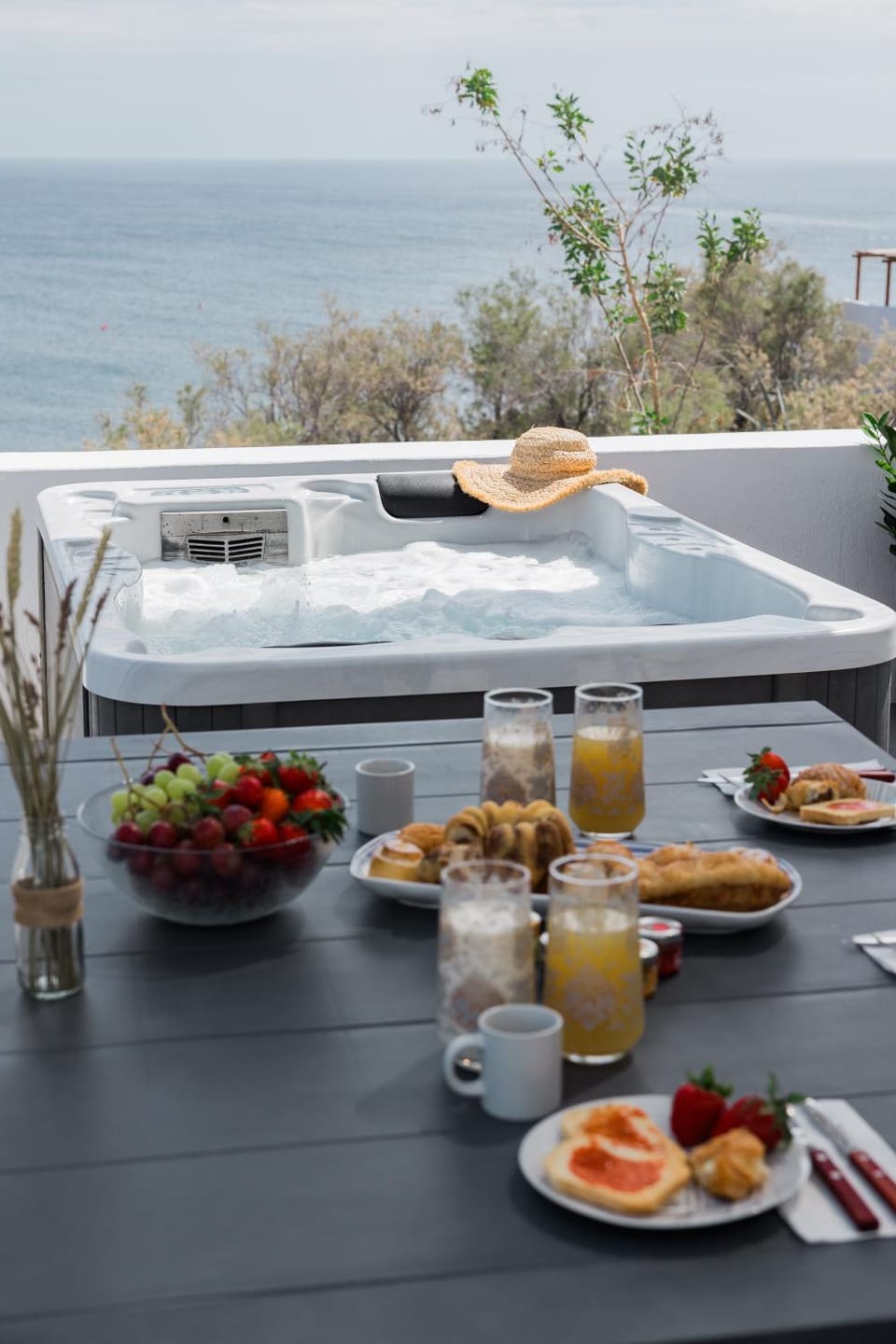 Red Beach Harmony suites Sotiria Apartment in Santorini