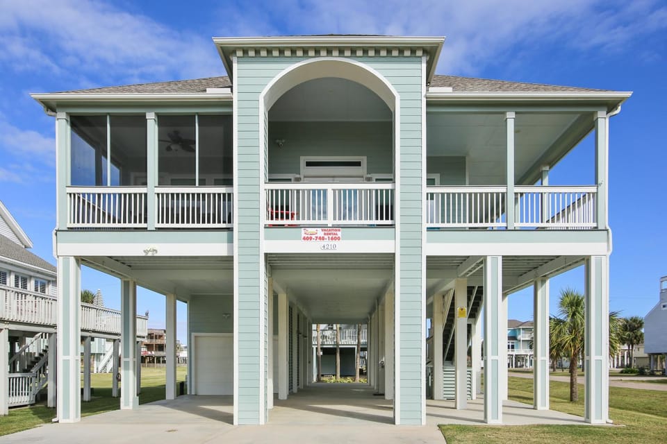 Property building, Facade/entrance, Neighbourhood, Balcony/Terrace, Parking