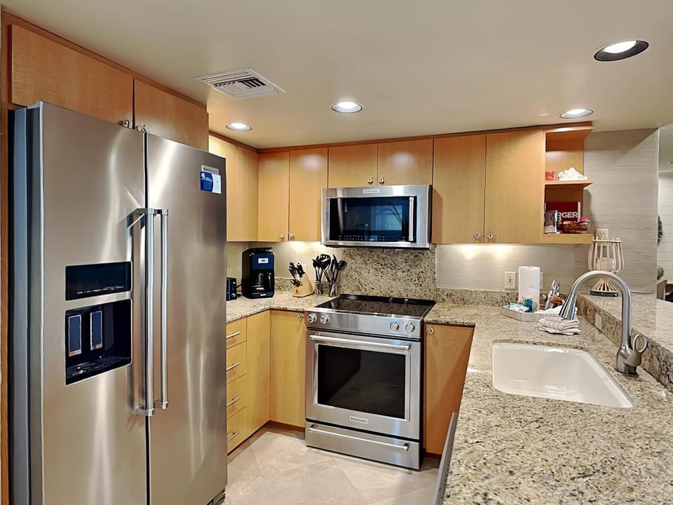 Kitchen or kitchenette, microwave, oven, stove, kitchen