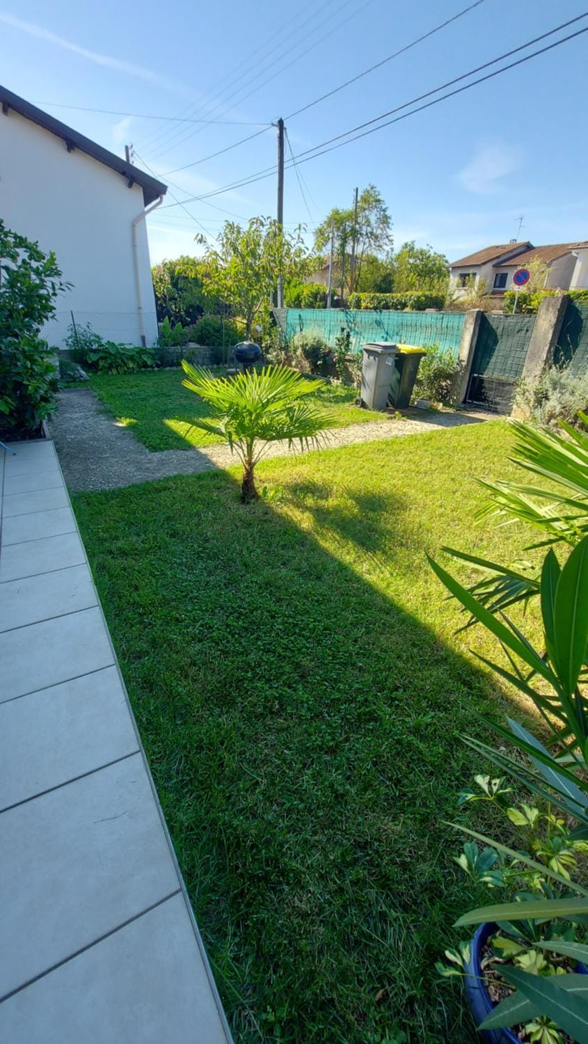 K&N - Maison à partager avec d'autres voyageurs - Chambre privée - Jardin - Balcon Vacation rental in Villeurbanne