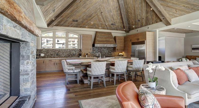 Luxury Mountain-Side Penthouse with Stunning Views Apartment in Lionshead Village Vail