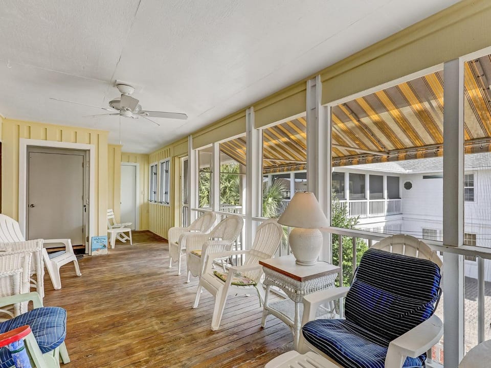 Coops Retreat House in Tybee Island