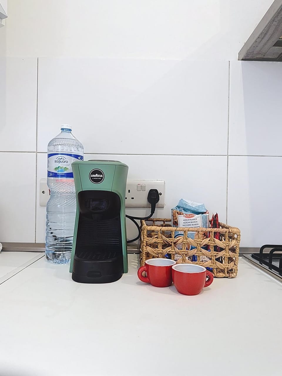 Coffee/tea facilities, Kitchen or kitchenette