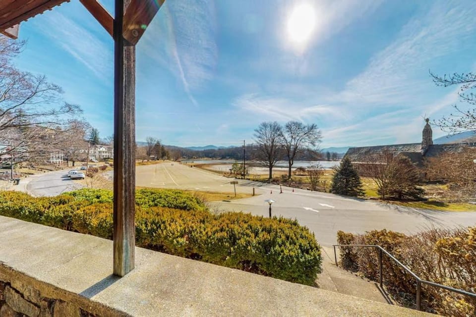 Morris Villa Lower House in Lake Junaluska