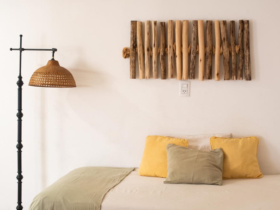 Bed, Living room
