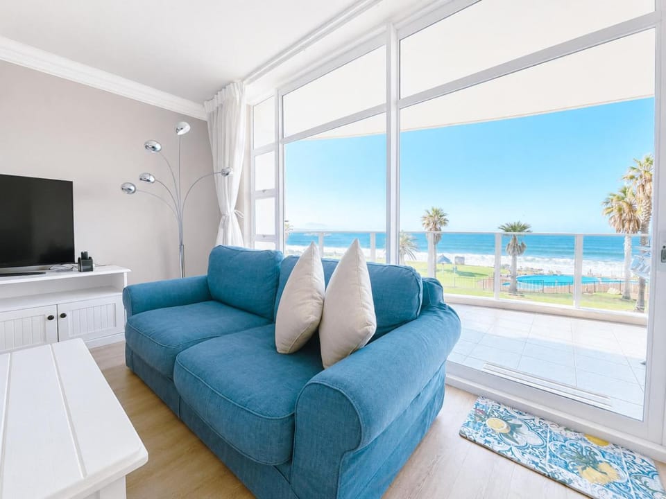 Balcony/Terrace, Living room, Sea view