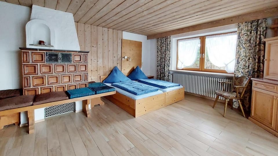 Ferienwohnung Nr 1, Lechbruck-Gründl, Allgäu Apartment in Bavaria