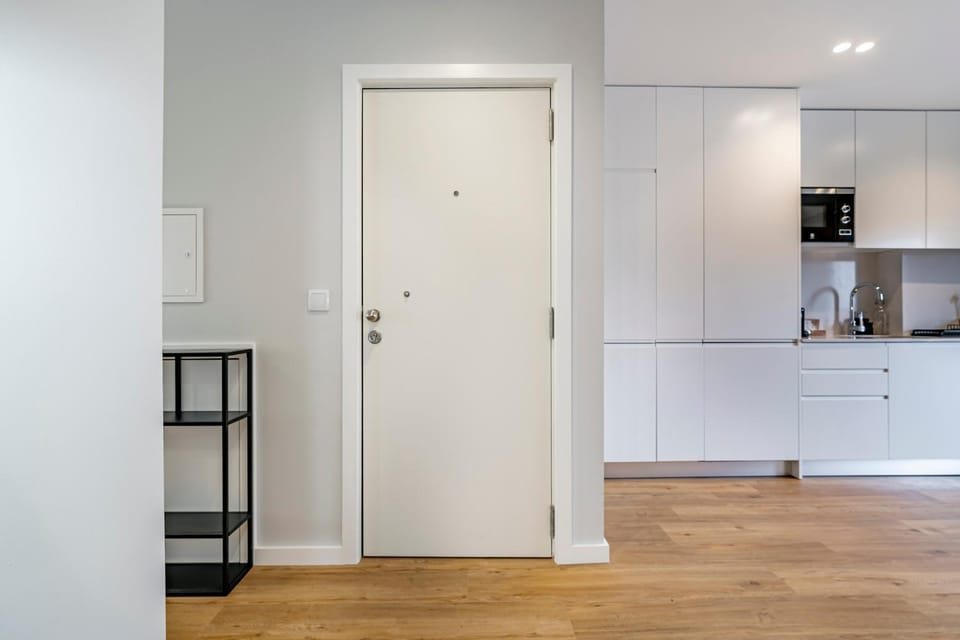 Facade/entrance, Kitchen or kitchenette